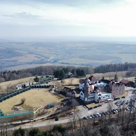 Dom wakacyjny Living In The Castel Near Naturepark In Germany *